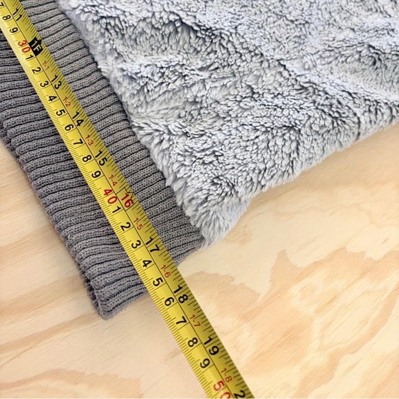 Patagonia Conejo Vest Women’s Small Gray Hooded High Pile Fleece - Picture 8 of 8